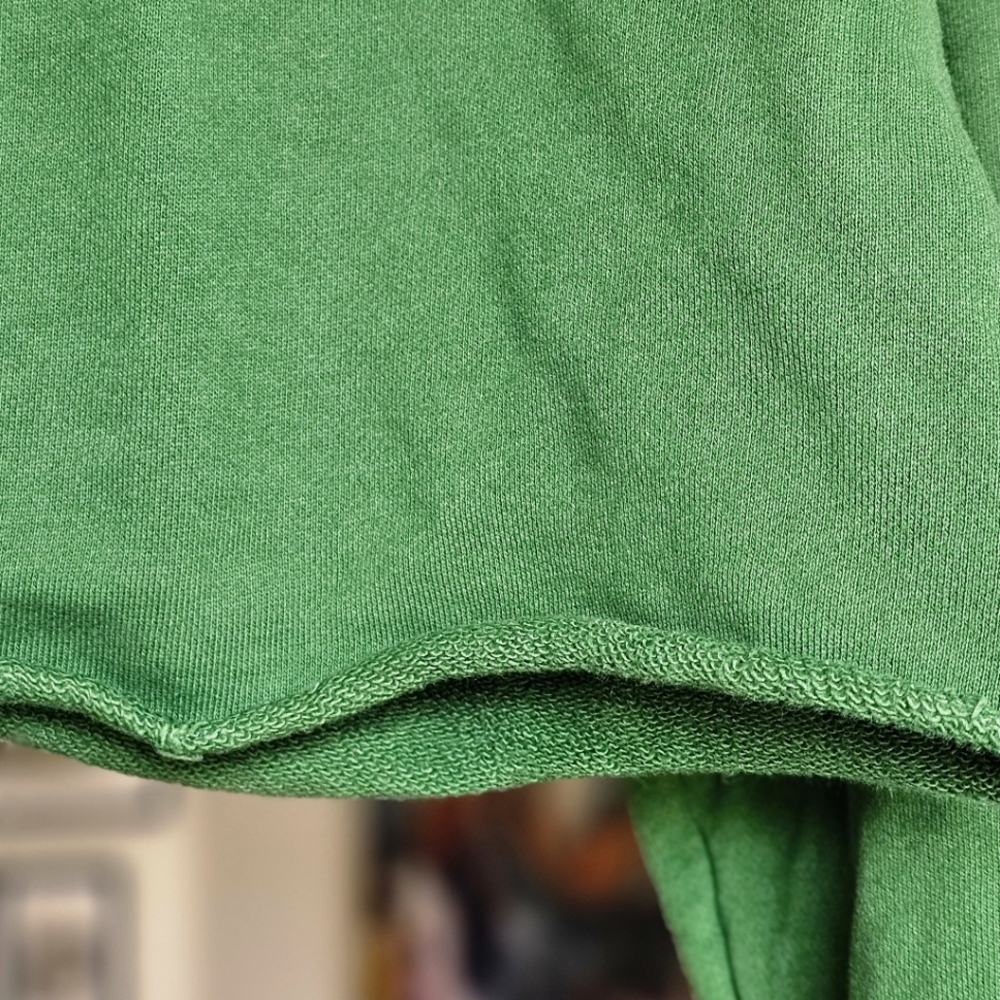 Celine Logo Cropped Crewneck Sweatshirt - Picture 4 of 8